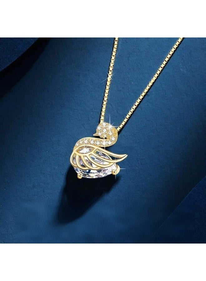 عقد بطراز البجعة الأنيق مطلي بالذهب من الفولاذ التيتانيوم مع الكريستال، عقد نسائي، هدية عيد ميلاد أو عيد الحب، مناسب للنساء والفتيات - Image 1